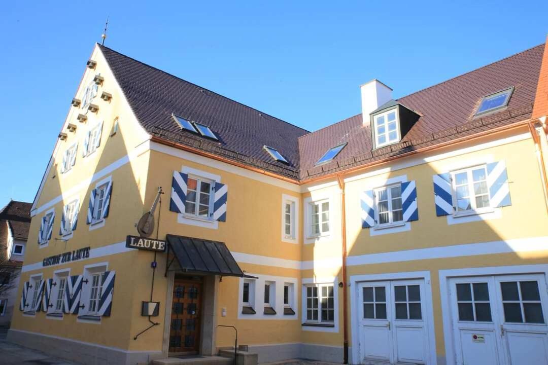 Hotel Und Gasthof Zur Laute Mindelheim Bagian luar foto